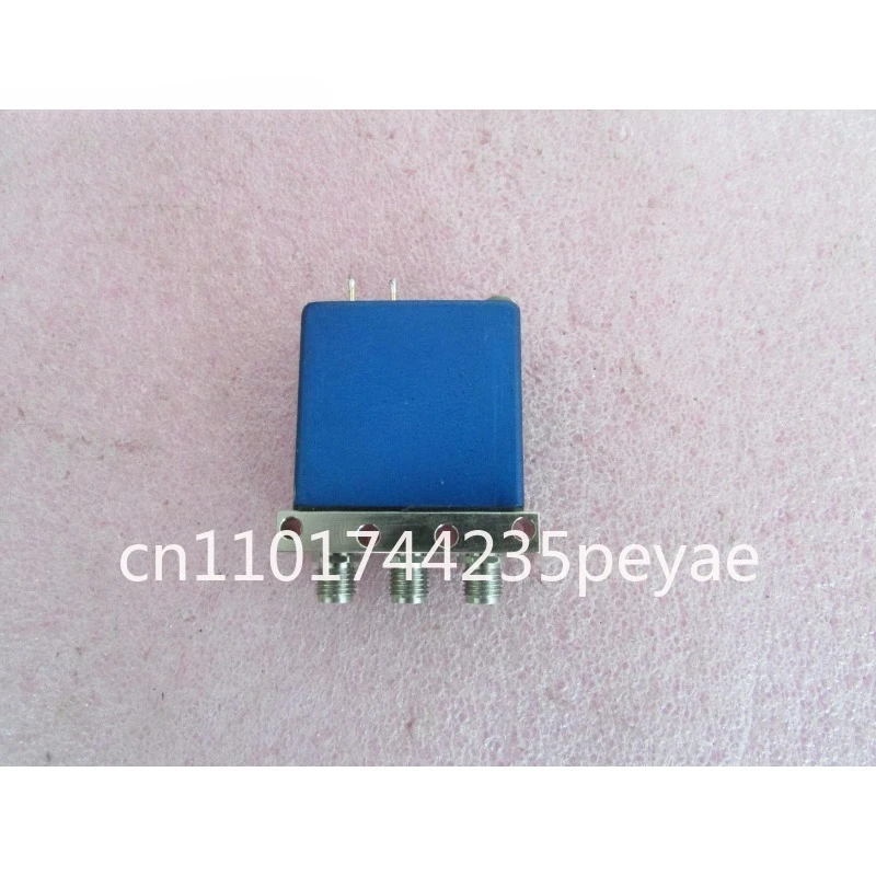 Used Products Suitable for Radiall R570315000 3GHz 300W 24V RF Microwave Coaxial Single Pole Double Throw Switch