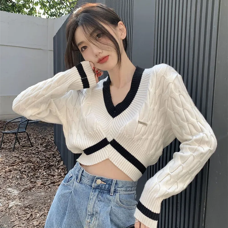 2023 New Design Knitting Sweater Autumn Winter Women's V-neck Long Sleeve Cropped Tops Y2K Preppy Style Slim Pullovers