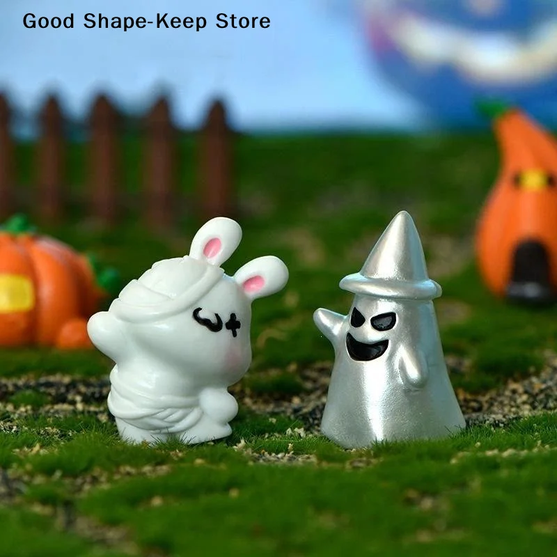 dailyMini Halloween Resin Figurines Multiple Cartoon Designs Fine Workmanship for Haunted House Party Decor Kids Favor