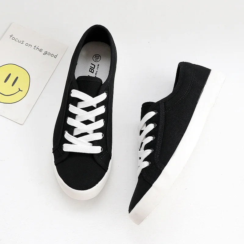 Fashion Ladies Hand-painted Shoes Nurse Breathable Shoes Student Cloth Shoes Tenis Feminino White Couple Canvas Sneakers