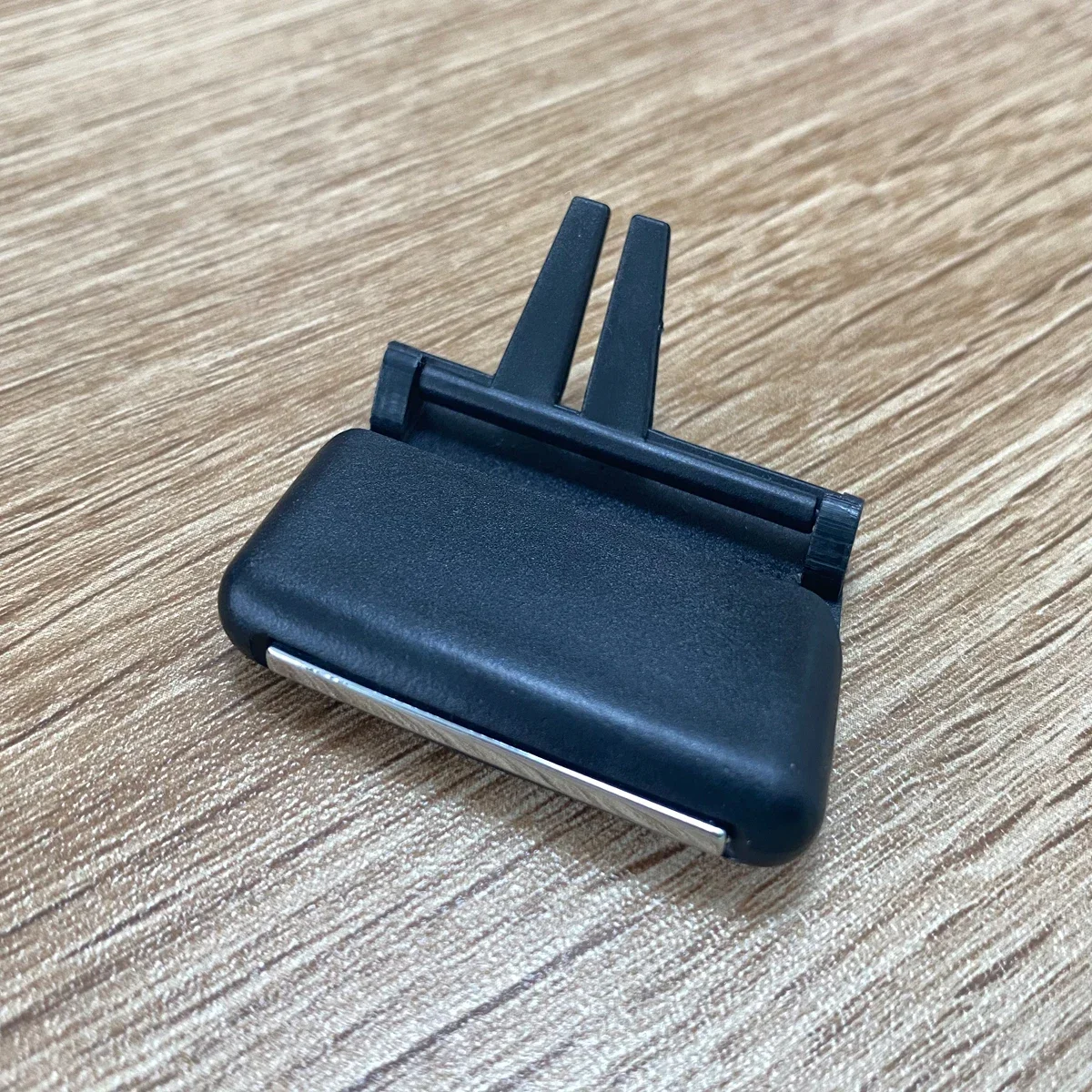 

4x/2x/1x Front AC Air Outlet Vent Grill Slide Clip Adjust Trim For Skoda Octavia 3 MK3 A7 RS Combi 2014-2020 5E0819701 5E0819702