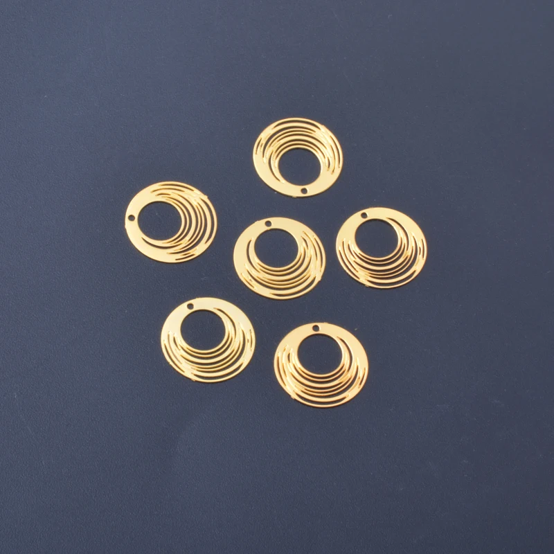 50 Stück AC13641 15mm Mini Runde Bunte Anhänger Metallisch Golden Kleine Filigran-Anhänger DIY Ohrringe Damen Schmuck – Detail 5