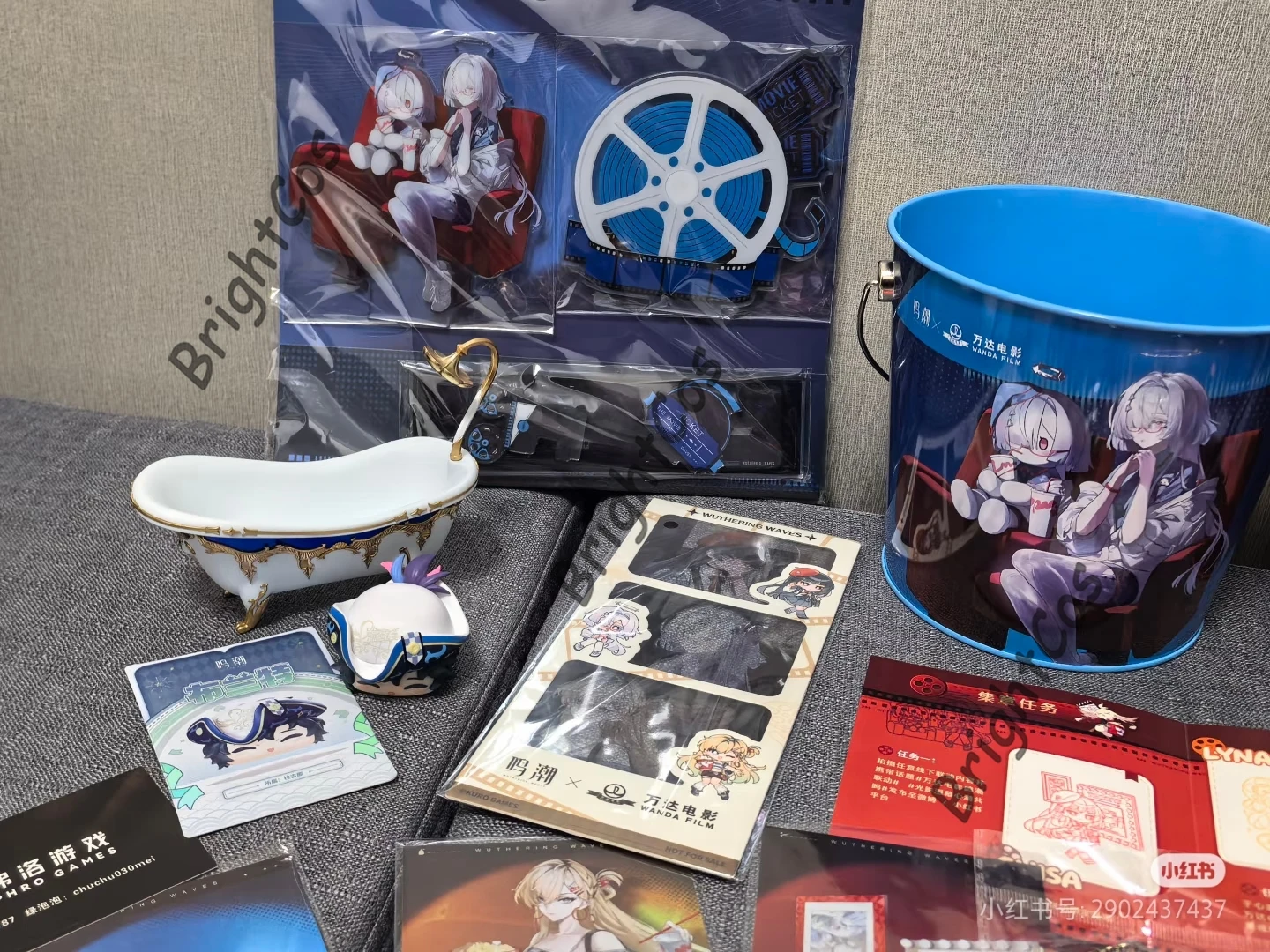 Ufficiale Wuthering Waves X WANDA FILM CHISA LYNAE MORNYE seau à pop-corn tasse en plastique support acrylique porte-carte Badge tapis de souris