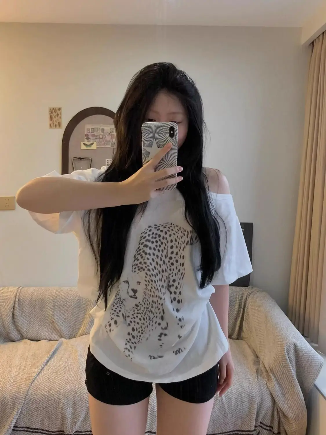 

Onalippa Niche Leopard Print Casual Versatile Summer Lightweight Comfortable Loose Shoulder Short Sleeved T-shirt Top Women