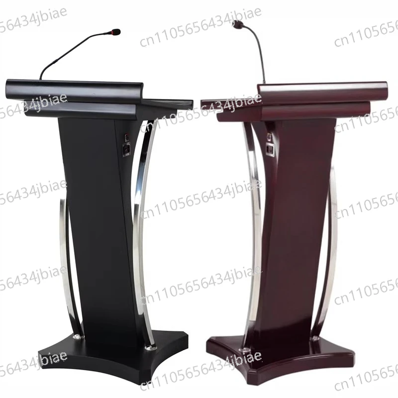 

Мультимедийная трибуна с динамиками и микрофоном для ведущего конференции