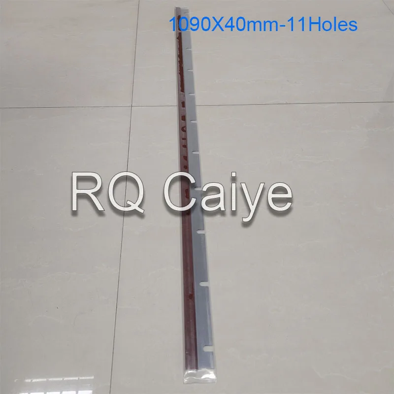 Polyurethane Material 3/H/F/D3000 1095×40mm Wash up Blade with 11 Holes For Mitsubishi Printing Machine Spare Parts