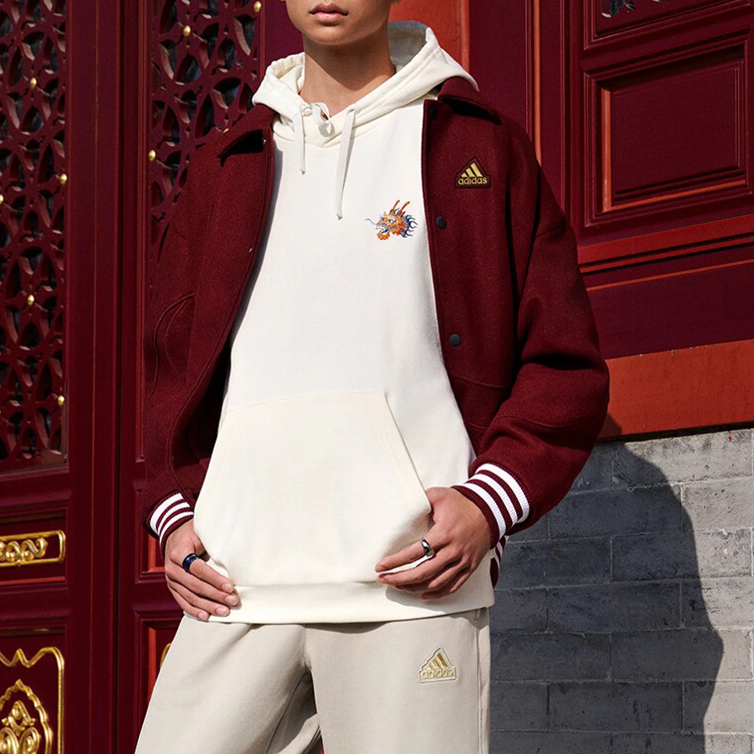 

Adidas genuine 2024 New Men's Fleece Warm Loose Jacket IT0210