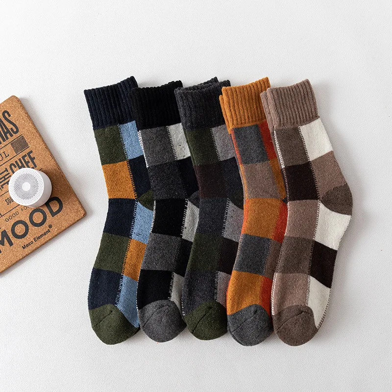 5 Pairs Autumn and Winter New Product Checkered Looped Thick Warm Men's Socks Checkered Niche Trend Personalized Mid Tube Socks