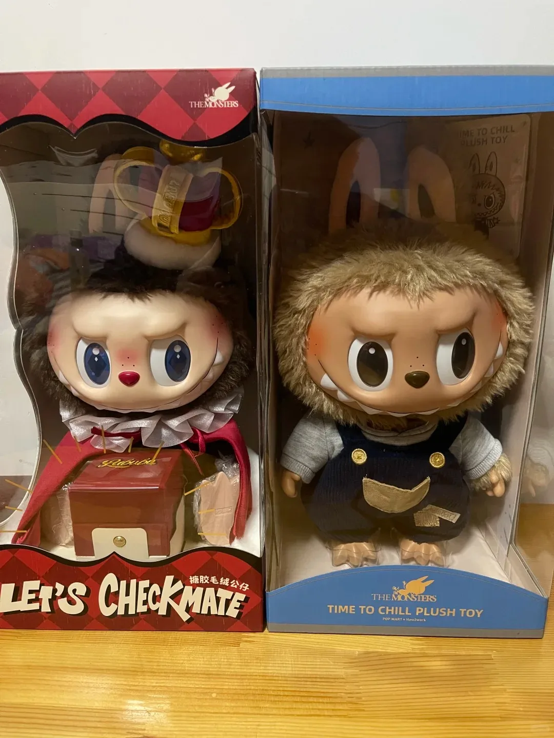 

Popmart's Original 37CM Big Kid LabubuV1 Time To Chill Is A Cute and Fun Surprise Birthday Gift for You Who Love Collecting