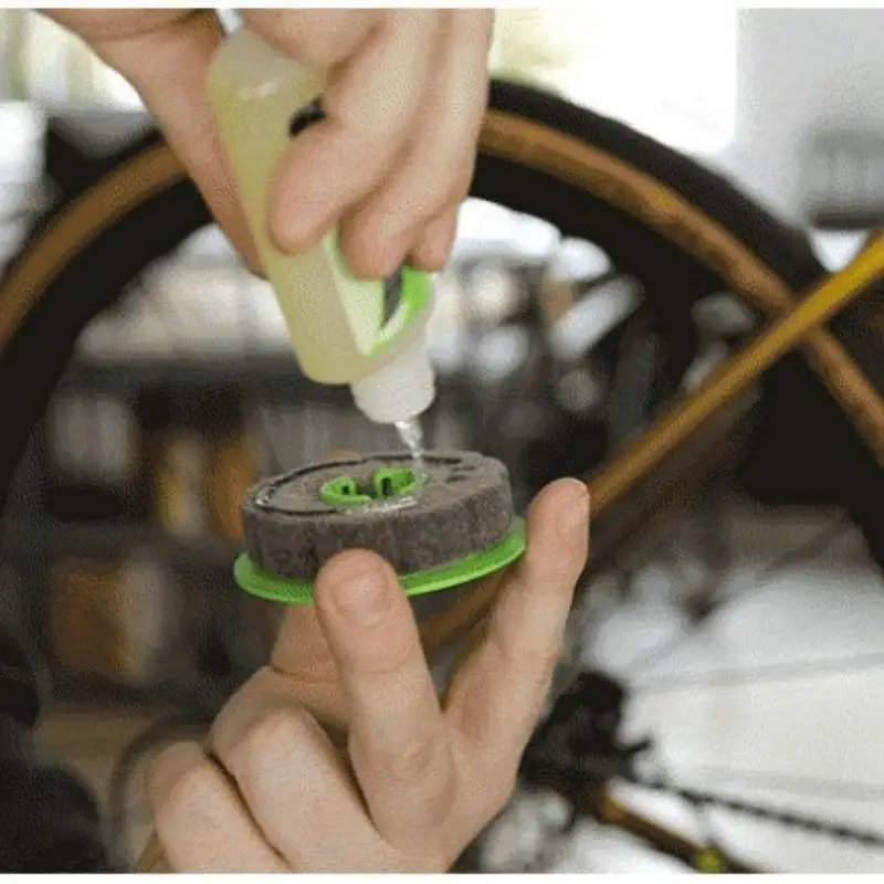 Tragbarer Fahrradkettenöler mit Rollen, Universeller Schmierstoffapplikator, Auslaufsicheres Design für die Wartung von Mountainbikes und Rennrädern – Detail 7