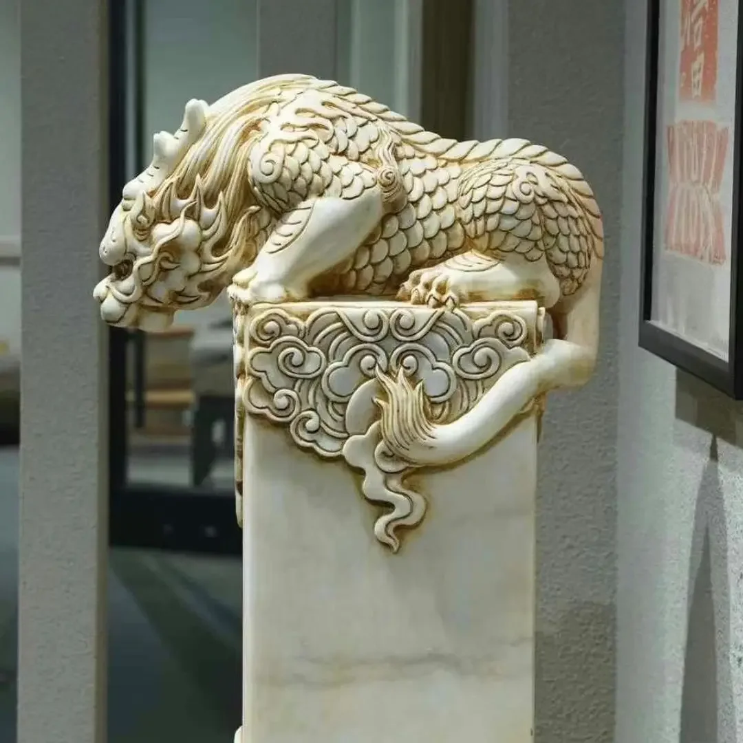 White marble stone carving water-absorbing beast auspicious town house water-absorbing Nacai courtyard ornament