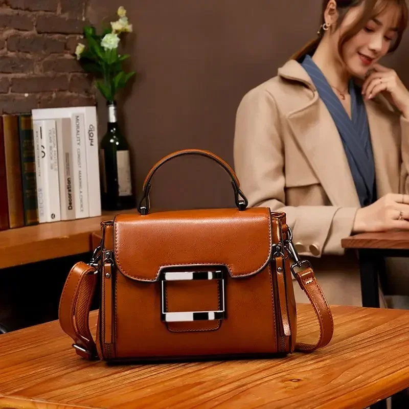 2024 New Cowhide Spring/summer Fashion Leather Women Boston Retro Small Square Bag Bowling Crossbody Package Single Shoulder Bag