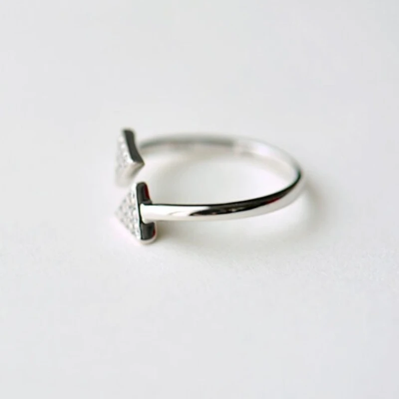 خاتم هندسي مثلث من الفضة عيار 925 النسخة الكورية هدية زركونيا رائعة عصرية للفتيات خاتم إصبع أنيق للنساء #6