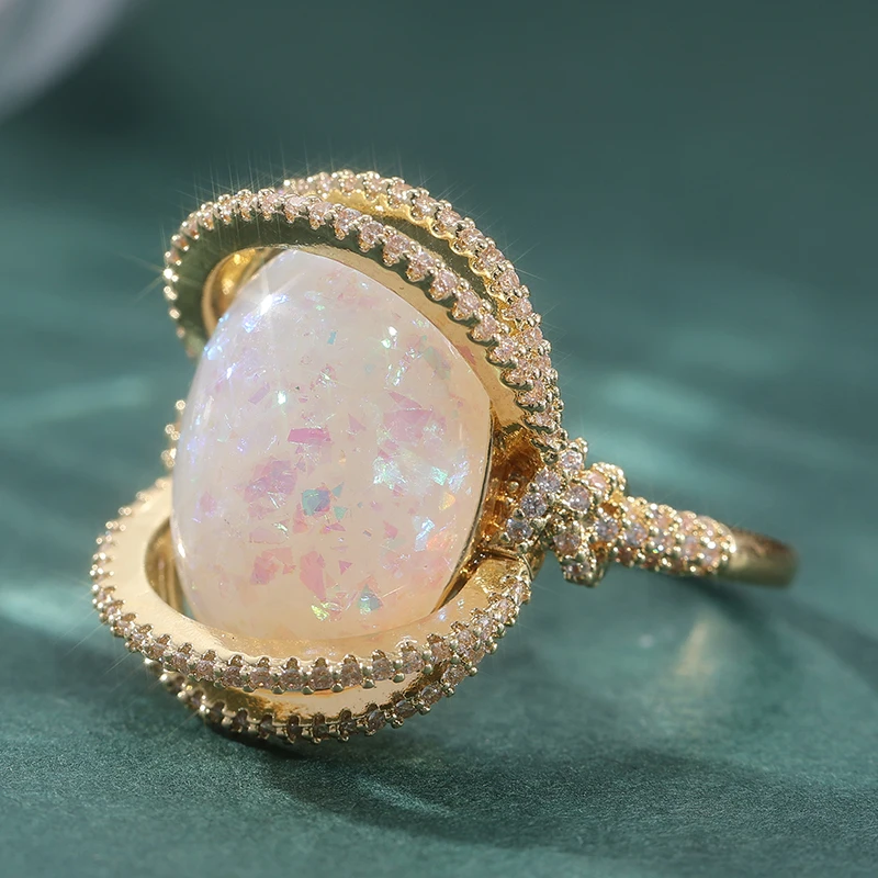 Modischer Goldfarben-Ring mit Imitiertem Opal und Weißen CZ-Steinen für Damen, Geometrisches Design für Alltag und Partys – Detail 2