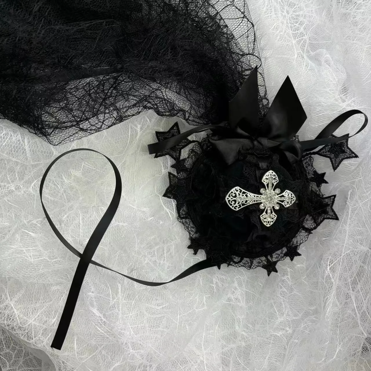 Elegante Y2K Spitze Kreuz Stern Hut Haarspange mit Schleife Mode Anime Kostüm Hut Haarspange Maskerade Party Dress Up Kopfbedeckungen