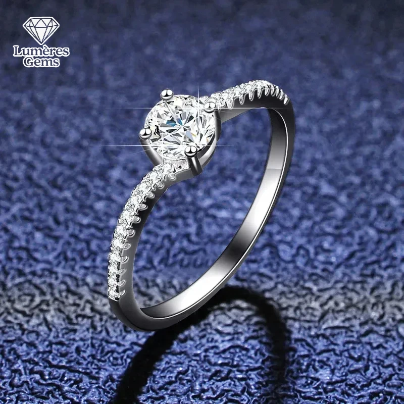 

18K Gold Inlaid D Color 50 Cent Moissanite , Four Claw VVS1 Diamond PT950 Platinum Ring, Proposal And Engagement Gift