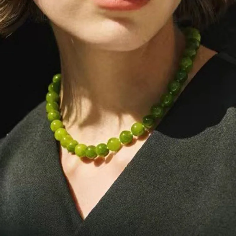 

sunrise: Natural Green Stone Round Beads Necklace French Fashion Jewelry For Girls Women's Sexy Collarbone Chain Luxurious Acces