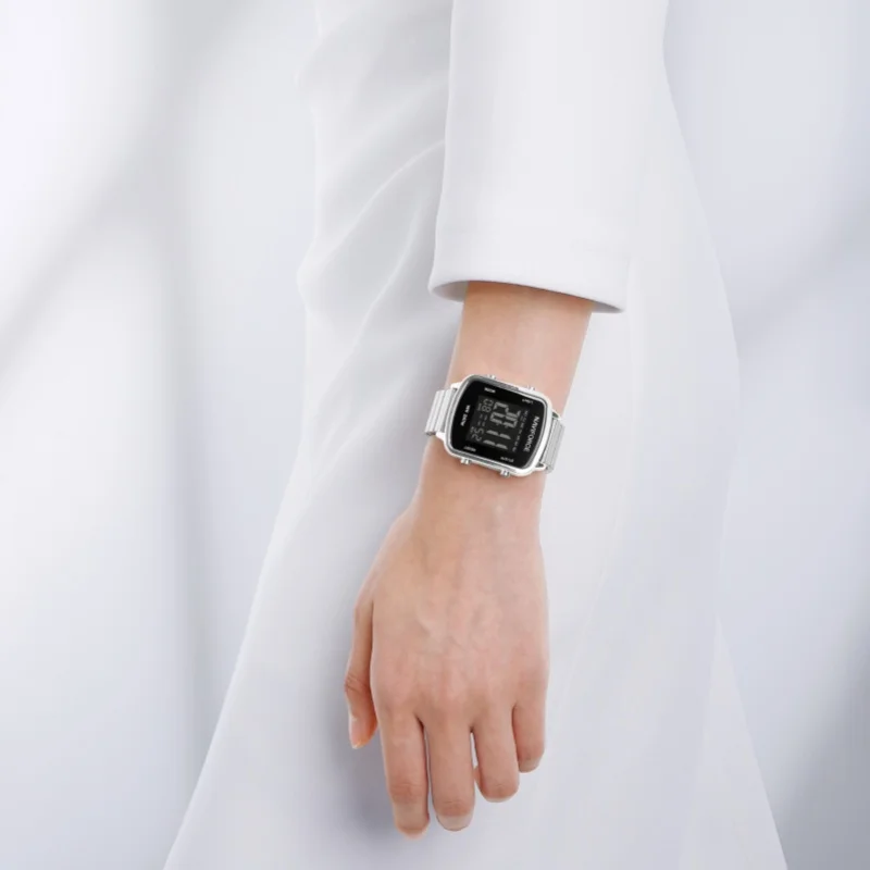 NAVIFORCE 5058 ساعة إلكترونية أنيقة للسيدات تقويم مقاوم للماء حزام الصلب ساعات رقمية غير رسمية للمرأة relojes de mujer