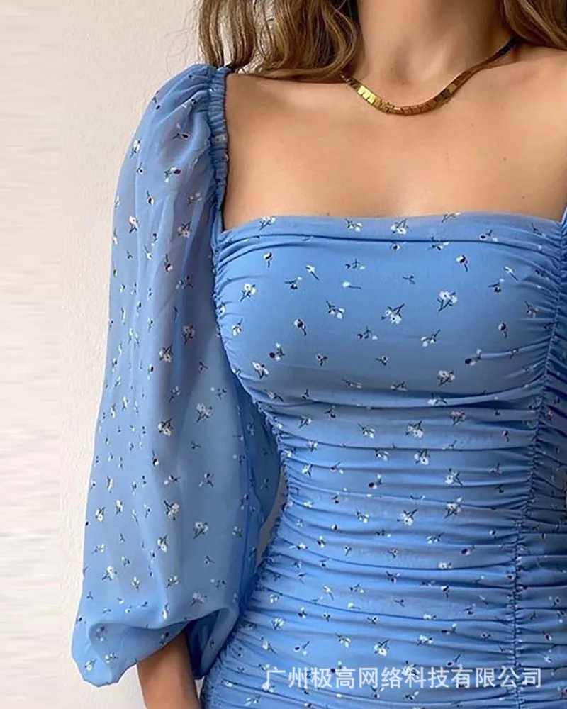 Robe d'été transfrontalière bleue à fleurs et col carré, en Stock, nouvelle collection 2026