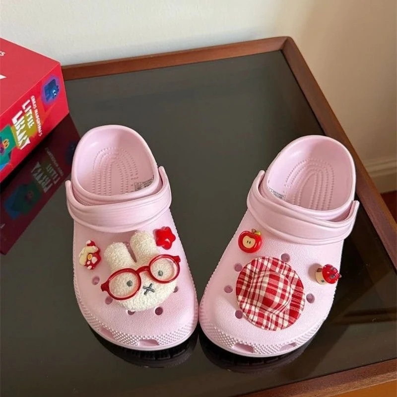 مجموعة أرنب الطماطم من مينيسو مع نظارات من الراتنج للأحذية، إكسسوارات تزيين أحذية قطيفة لطيفة قابلة للإزالة على طراز عطلة الشاطئ