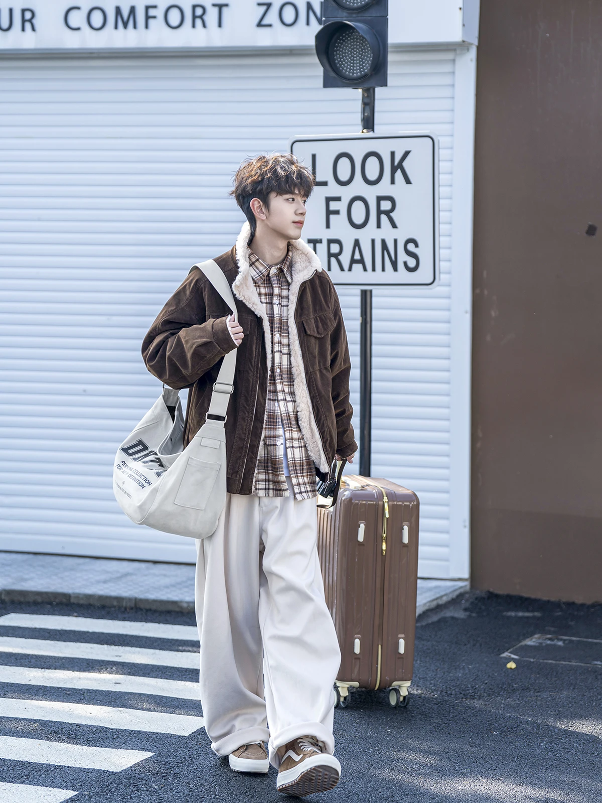 Cappotto da uomo in pelliccia di agnello Jaet con colletto alla coreana Cappotto in cotone retrò americano Sle Gioventù ular Capispalla invernale dalla vestibilità ampia