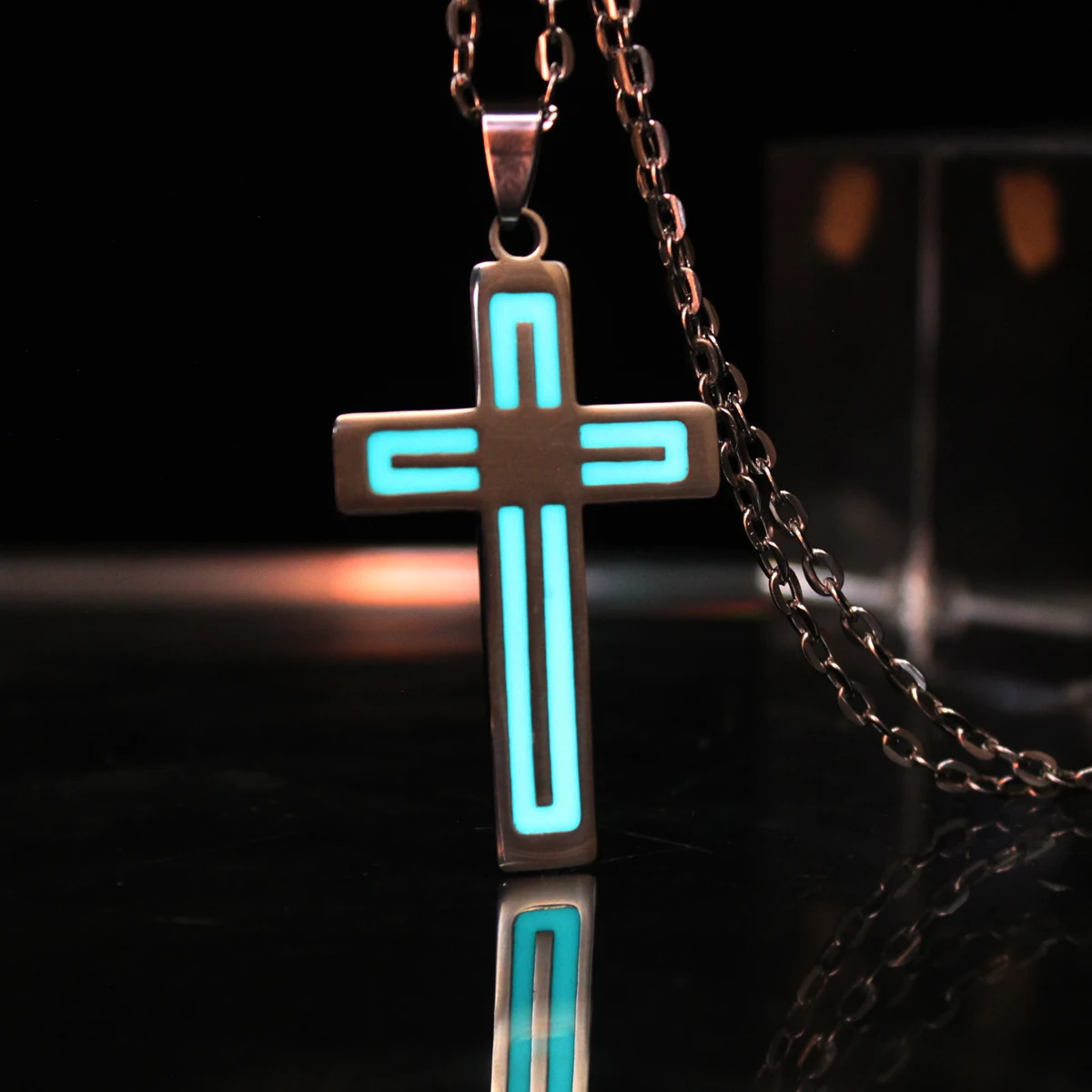 Glowing Necklace CROSS Necklace Stainless Steel Necklace Cross GLOW In The DARK Night Fluorescent Christmas Gifts Men Women Girl