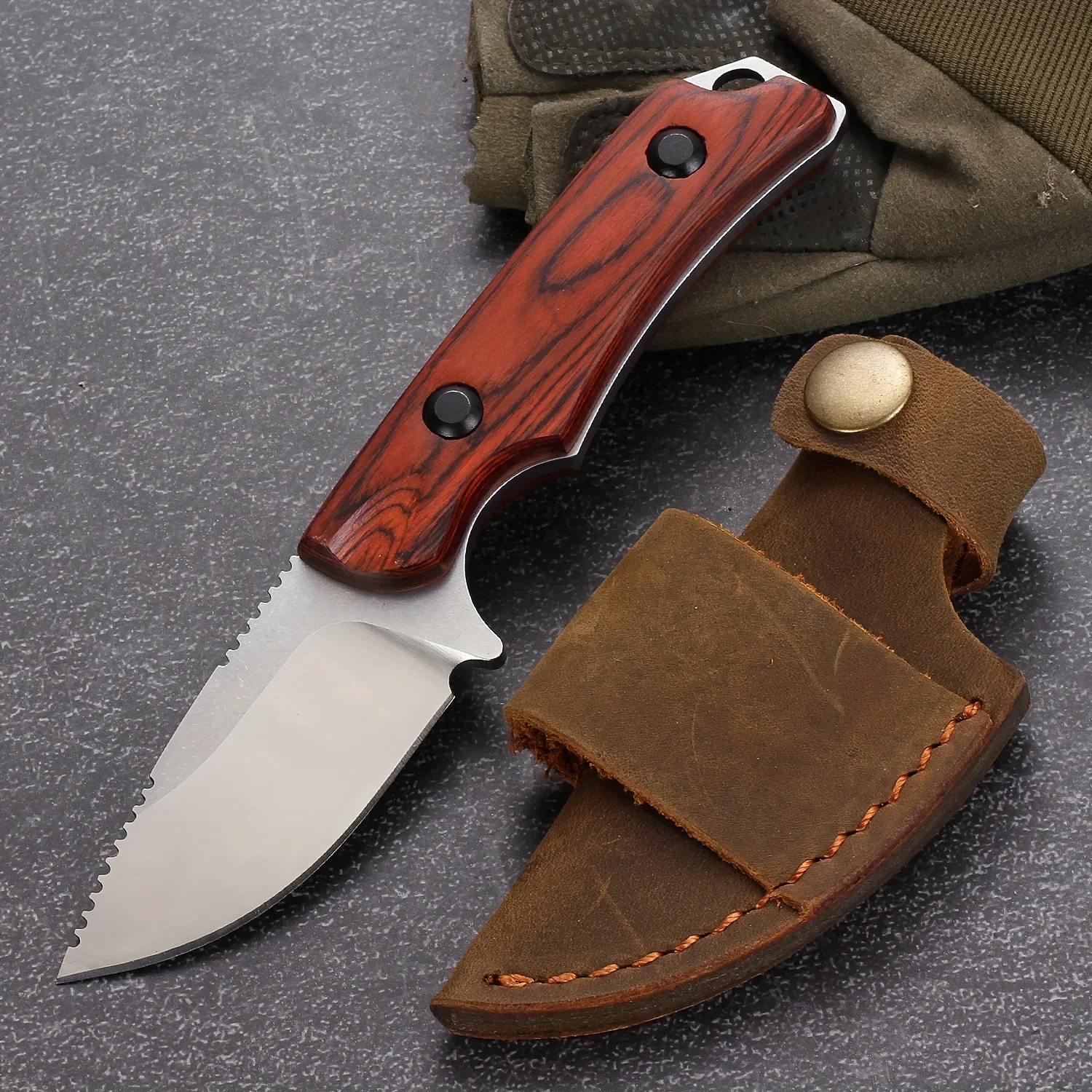 

BM 15017 Portable Pocket Knife 8Cr13Mov Steel, Outdoor Camping Portable EDC Tactical Hunting Knife Practical Cutting Knife