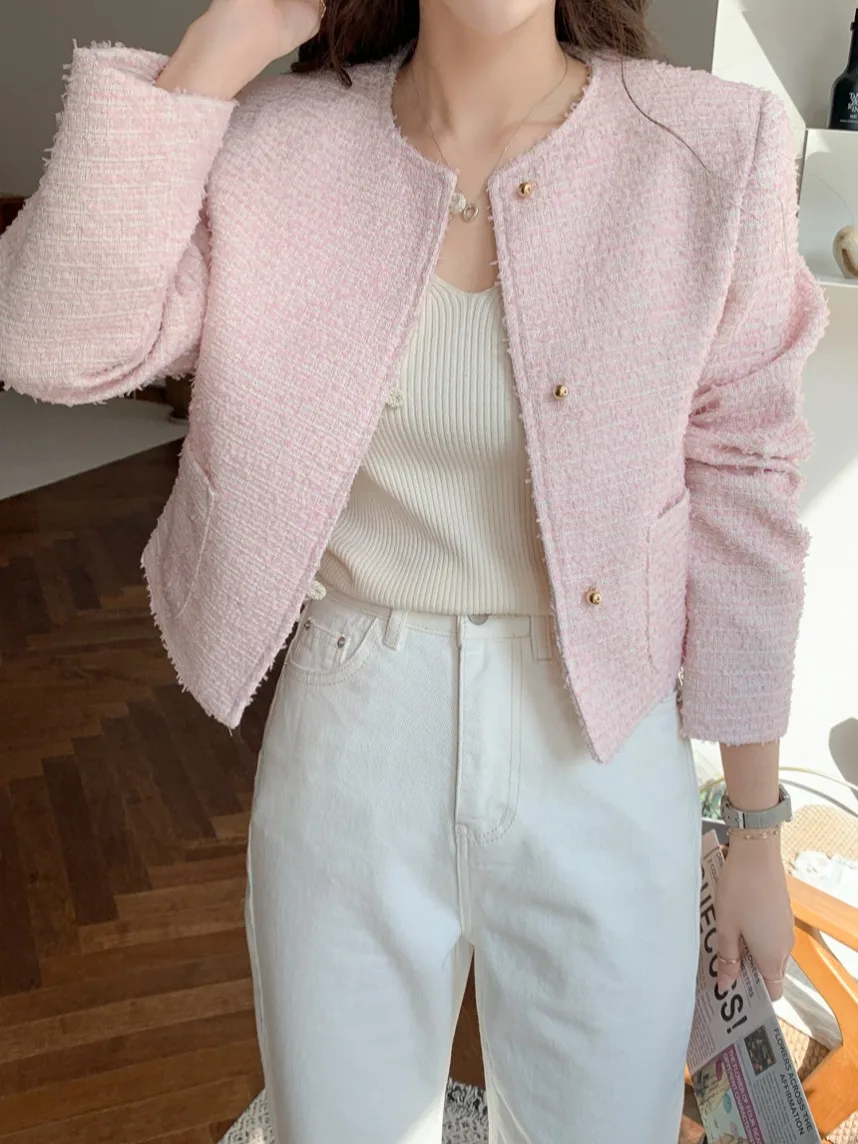 Spring New Style Women's Short Coat Metal Buckle round Neck Mixed Color Thickened Knitwear Fashionable Commute Wind Outerwear