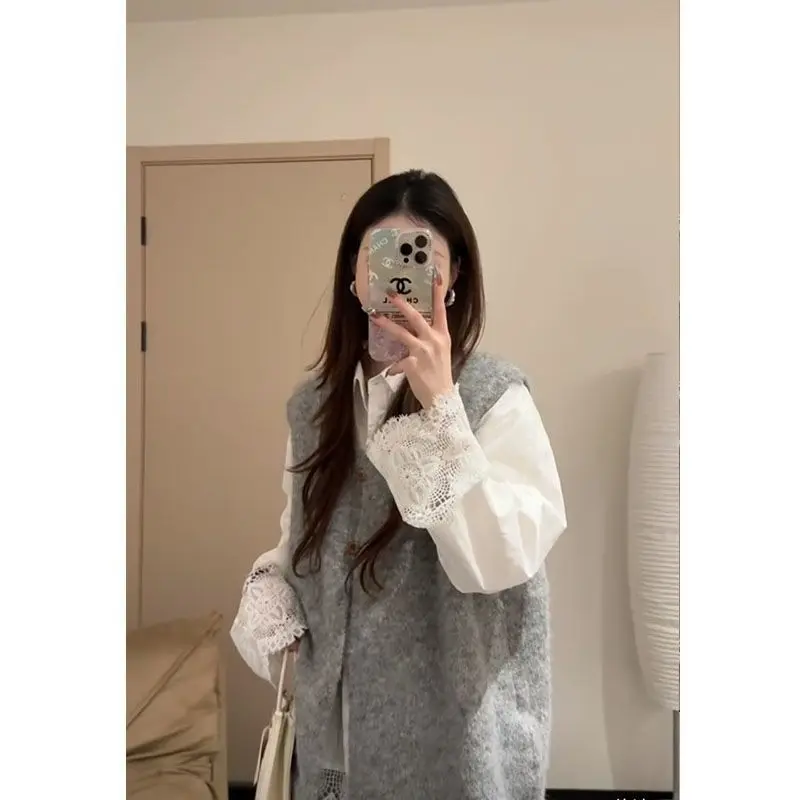 

Свободный жилет для глаз, белые кружевные широкие брюки, комплект футболок, весна 2024, модная повседневная одежда для молодых женщин