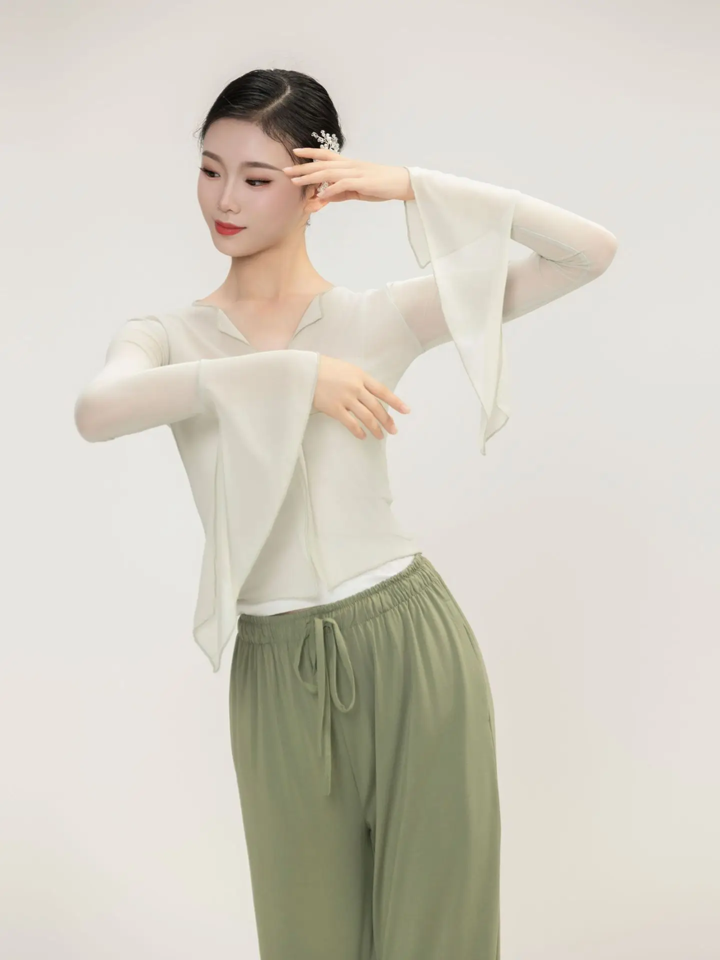 أزياء الجسم قافية الشاش الملابس شبكة الغزل الصيف أنيقة ممارسة الملابس الرقص الحديث الفن الوطني اختبار القمم الرقص الصيني