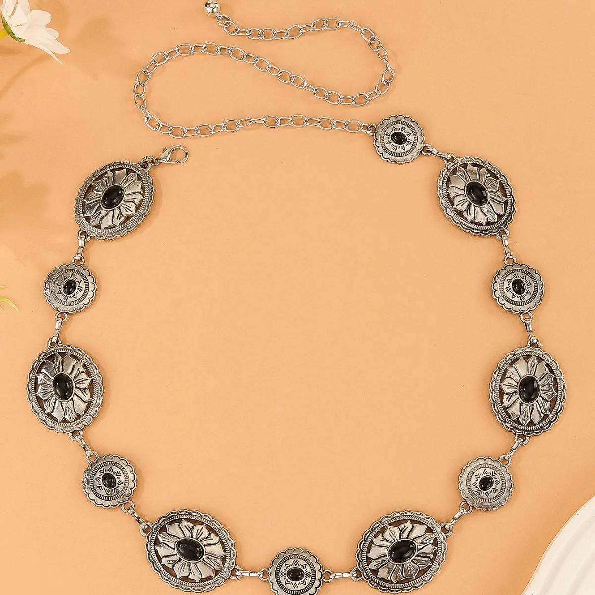 Personalized Oval Hollow Flower Plate Metal Waist Chain Hot Girl Ethnic Style Geometric Hip-Hop Punk Retro Body Chain Women