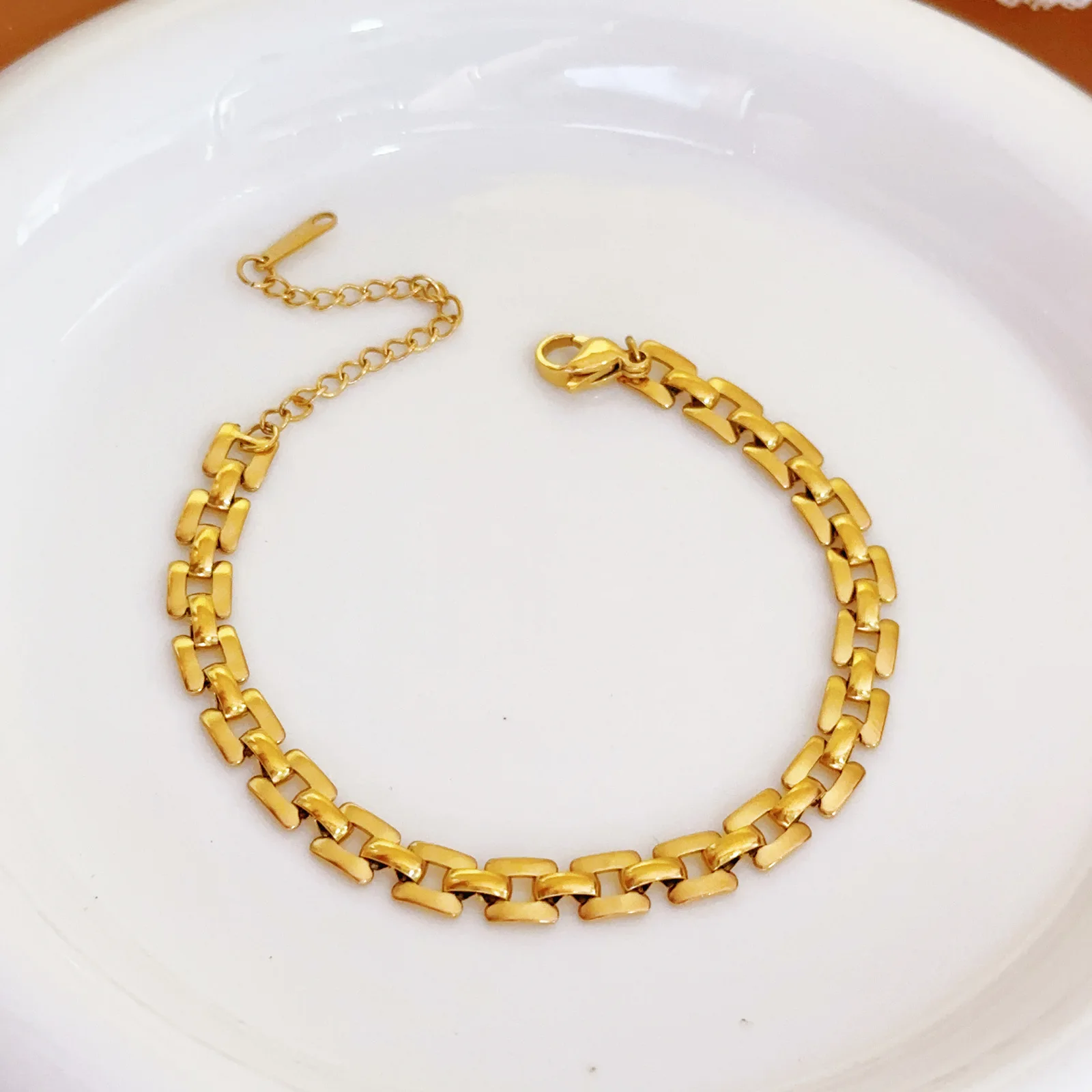 2026 New Vintage Watch Strap Bracelets Stainless Steel Chain Bracelet for Woman Party Korean Version Waterproof Jewelry