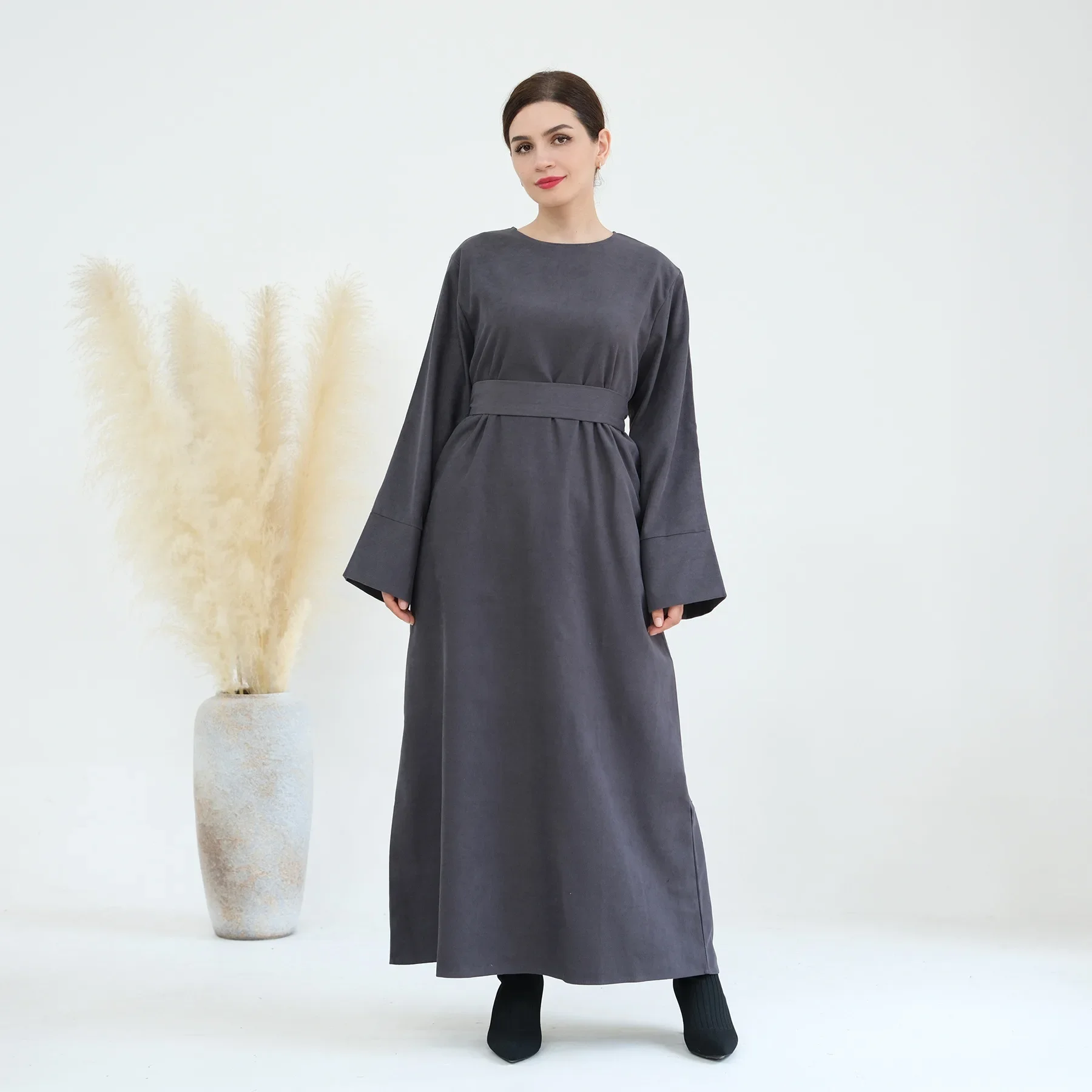 

Women Dress Long Sleeve Muslim Abaya Solid Color Women Islamic Clothing Dubai Saudi Robe Turkish Modesty Slim Long Simple Robe