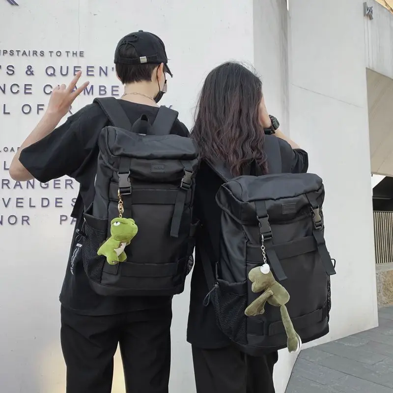 Mochila para homens e mulheres mochila de grande capacidade simples casual saco de viagem à prova dwaterproof água esportes ao ar livre viagem montanhismo saco
