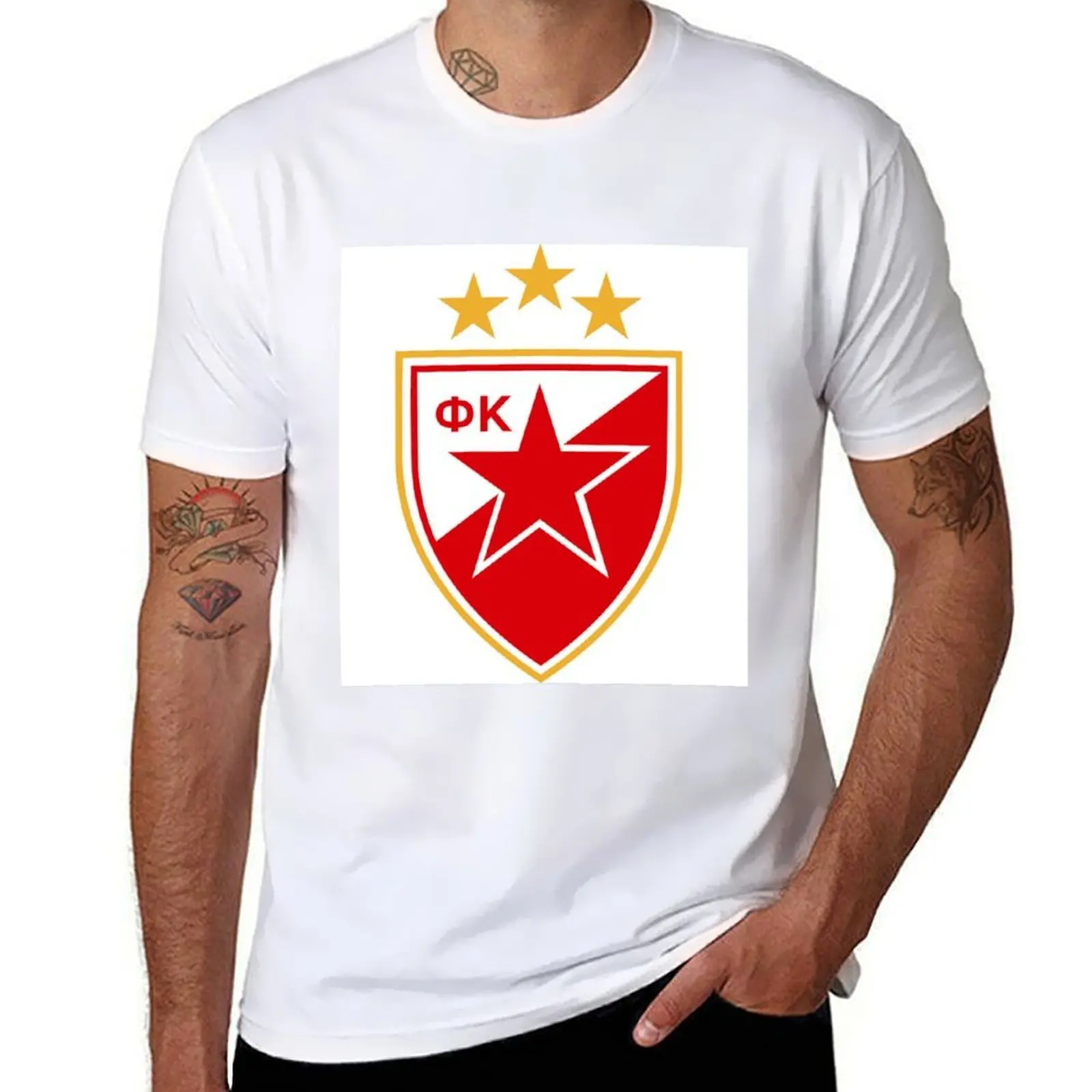 FK Crvena Zvezda شعار مع 3 نجوم تي شيرت رجل تي شيرت عالية الجودة الفاخرة العلامة التجارية تي شيرت للرجل حزمة تي شيرت أبيض