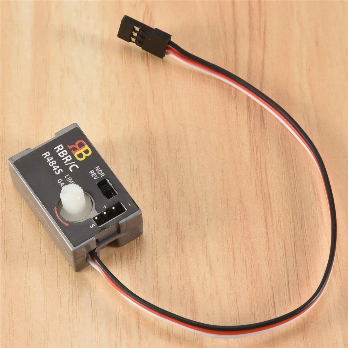 Mini Gyro Gyroscope for D12 1/10 RC Car Drift Racing Car Steering Output Integrated Compact Light-Weight Design