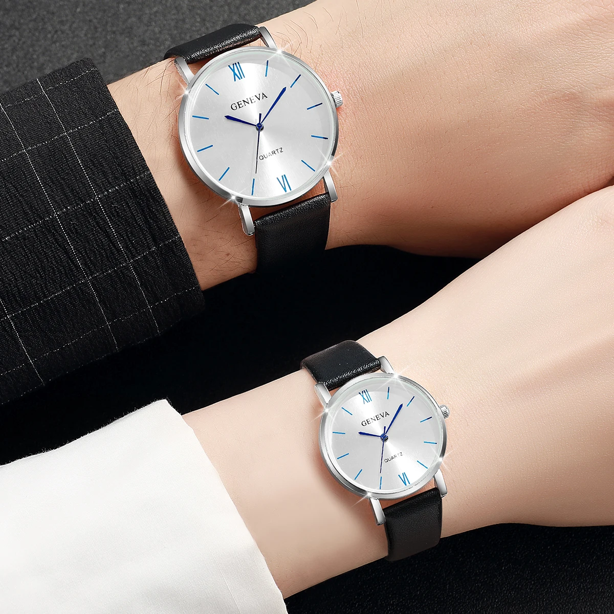 2PCS/Set Couple\'s Watches Fashion Leather Band Analog Quartz Watch