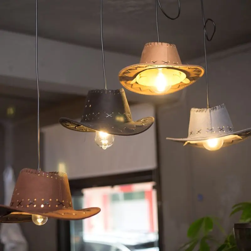 قبعة رعاة البقر الغربية الإبداعية قلادة ضوء اللباد الفني لمطعم مقهى بوتيك فندق بار الإضاءة التجارية