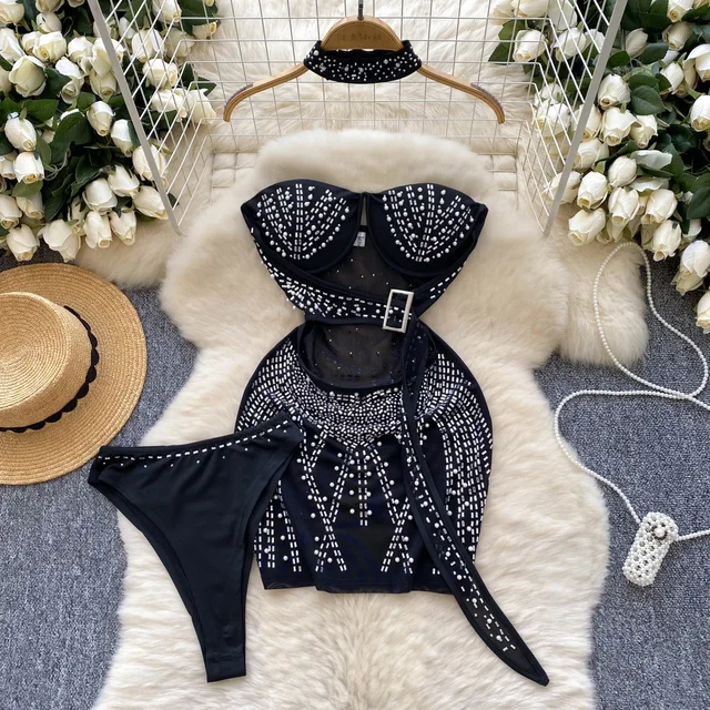 Elegancka sukienka wieczorowa bez rękawów Vintage bez ramiączek Sexy Off Shoulder Chic Rhinestone Slim Mesh Short Evening Dress Party High Street Clothing
