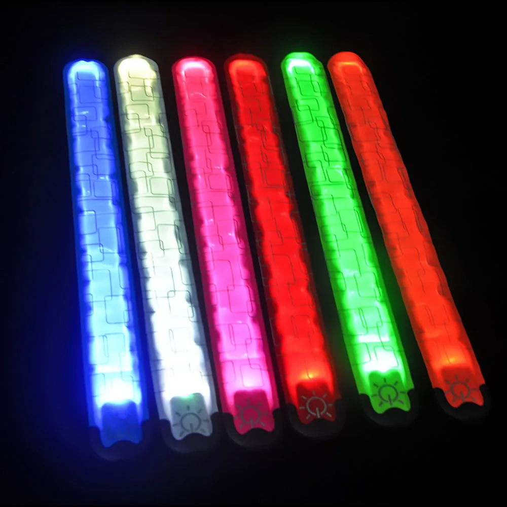 LED Glow in the Dark Curly Bracelet, Bendable Electric Fluorescente Rod, Light Stick, Esportes ao ar livre, Jogo Toy, Carregamento USB