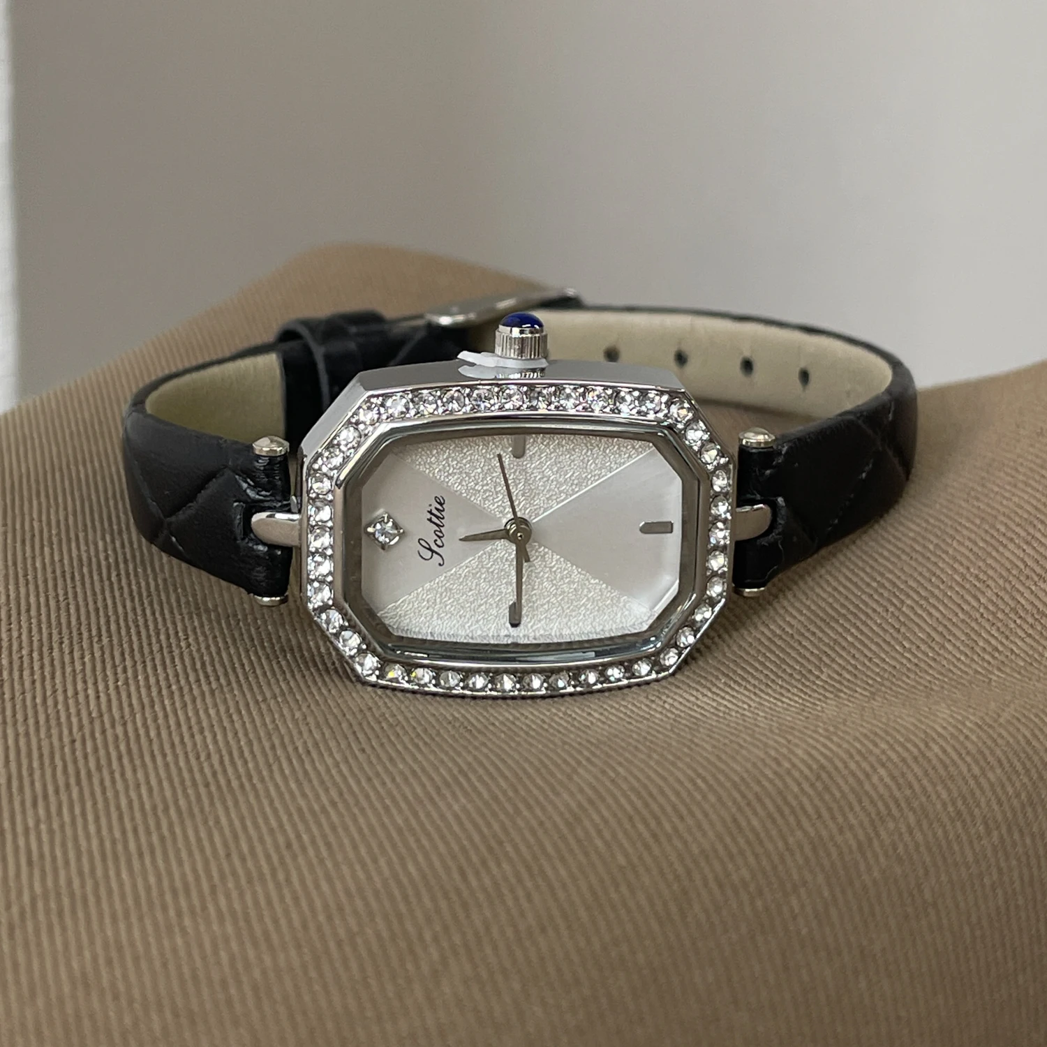 

Elegant Women'S Wristwatches, High-Value, Sophisticated Women'S Watches, Professional And Artistic Styles, 2026 New Models.