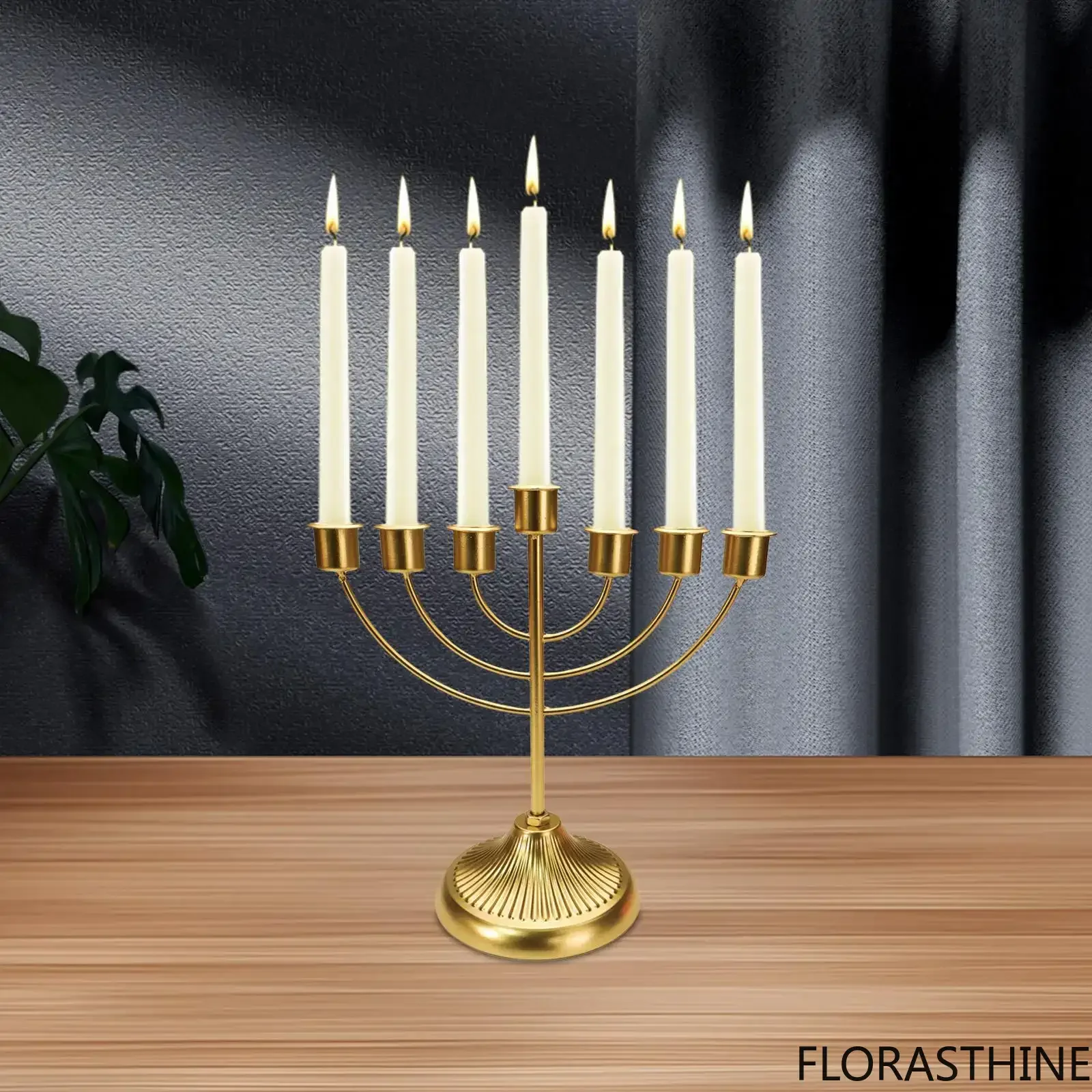 Candlestick Jewish Holder Hanukkah Decoration Menorah Party Ornaments Sturdy Wide Base Golden Candelabra Menorah for Bedroom