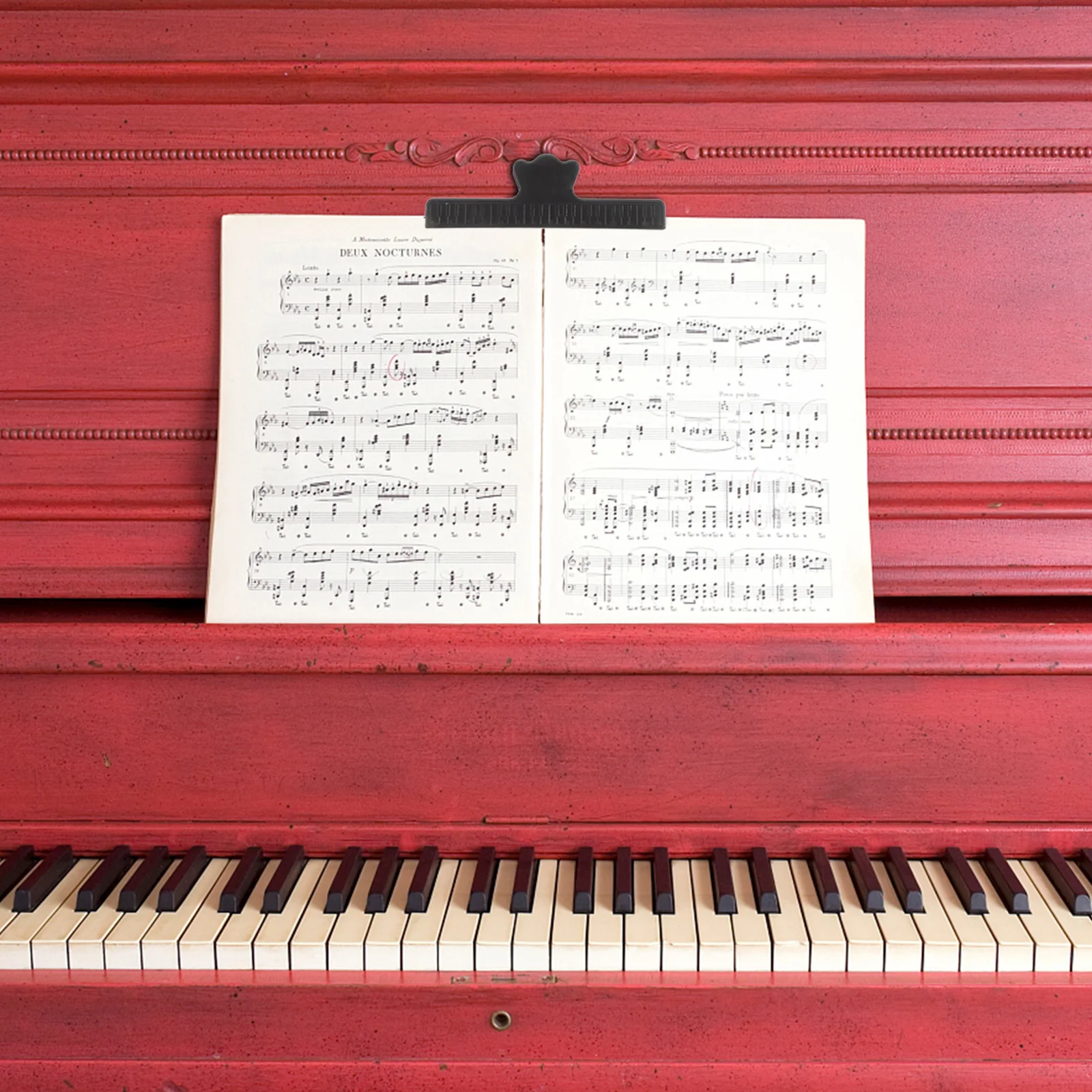 

3Pcs Piano Music Book Clip Plastic Sheet Music Holder Page Clamp for Instrument Players and Students Trombone Score Clip