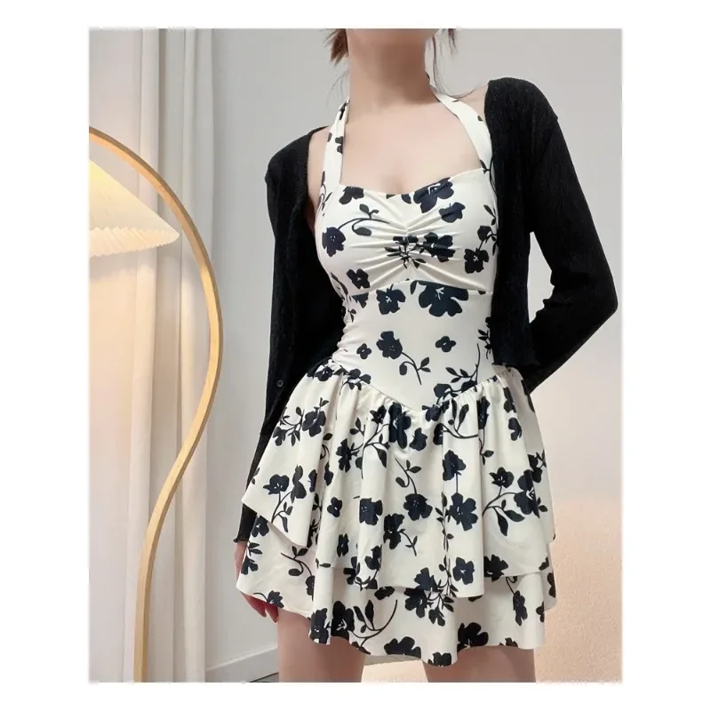 New Women's One-piece Swimsuit Black Flat Cornered Girl Strap Hanging Neck, High Waist, Belly Covering Hot Spring Swimsuit