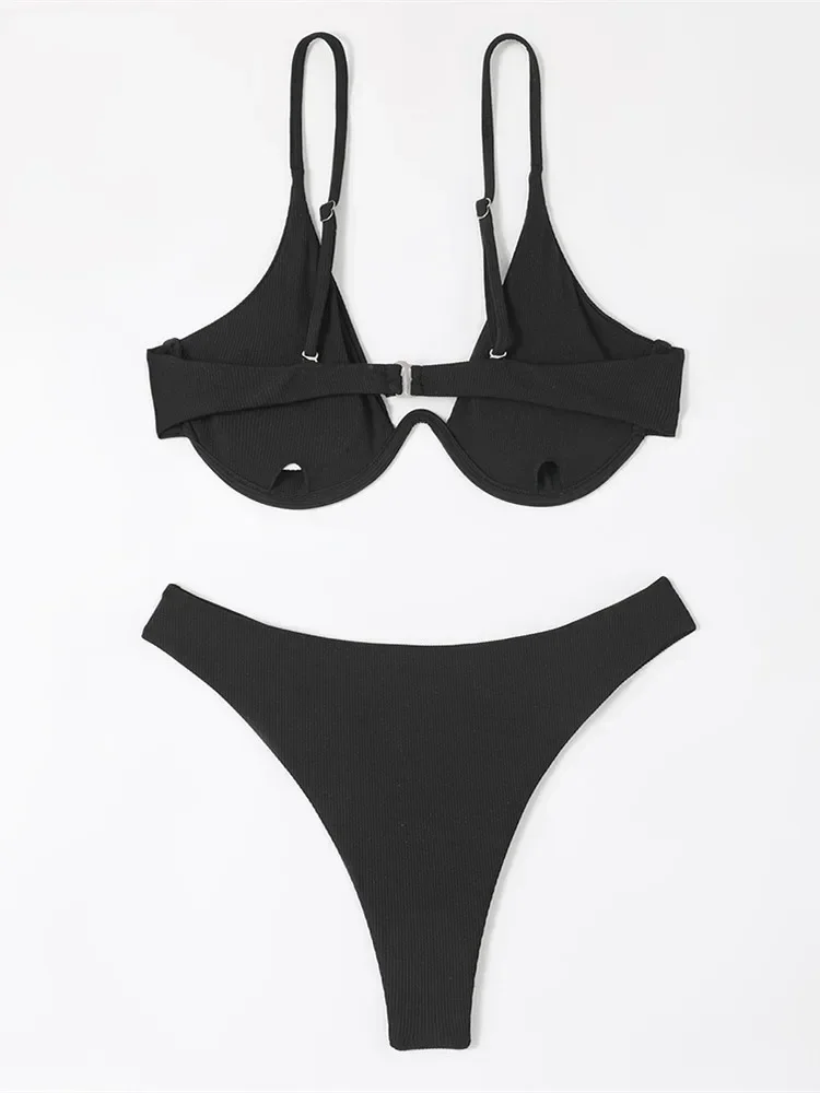 بيكيني مثير من Underwire موضة 2024 بدلة سباحة نسائية مضلعة باللون الأسود والأبيض بدلة سباحة برازيلية مفرغة ملابس سباحة رفيعة