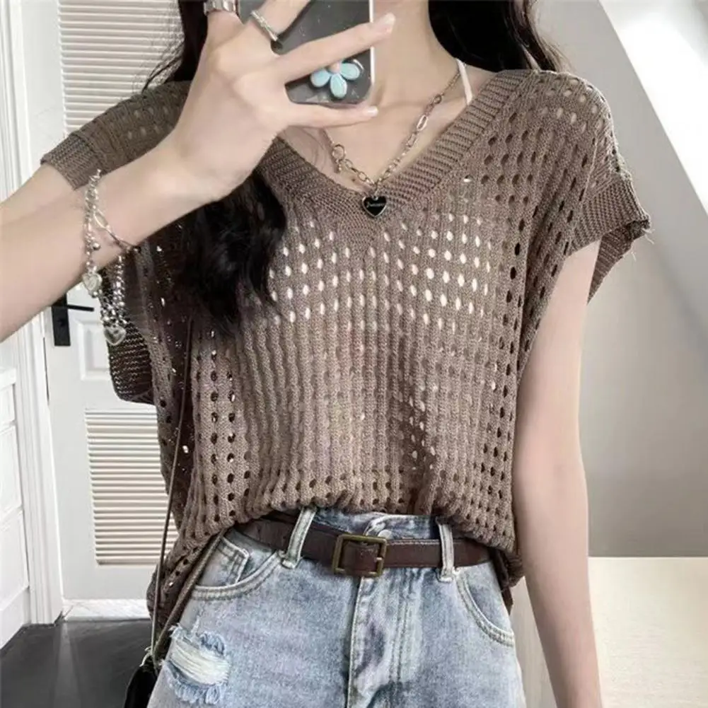 Lightweight Women Blouse Women Vest Women’s Hollow Out V-neck Top Knit Vest Soft Breathable Summer Tee Vintage See-through