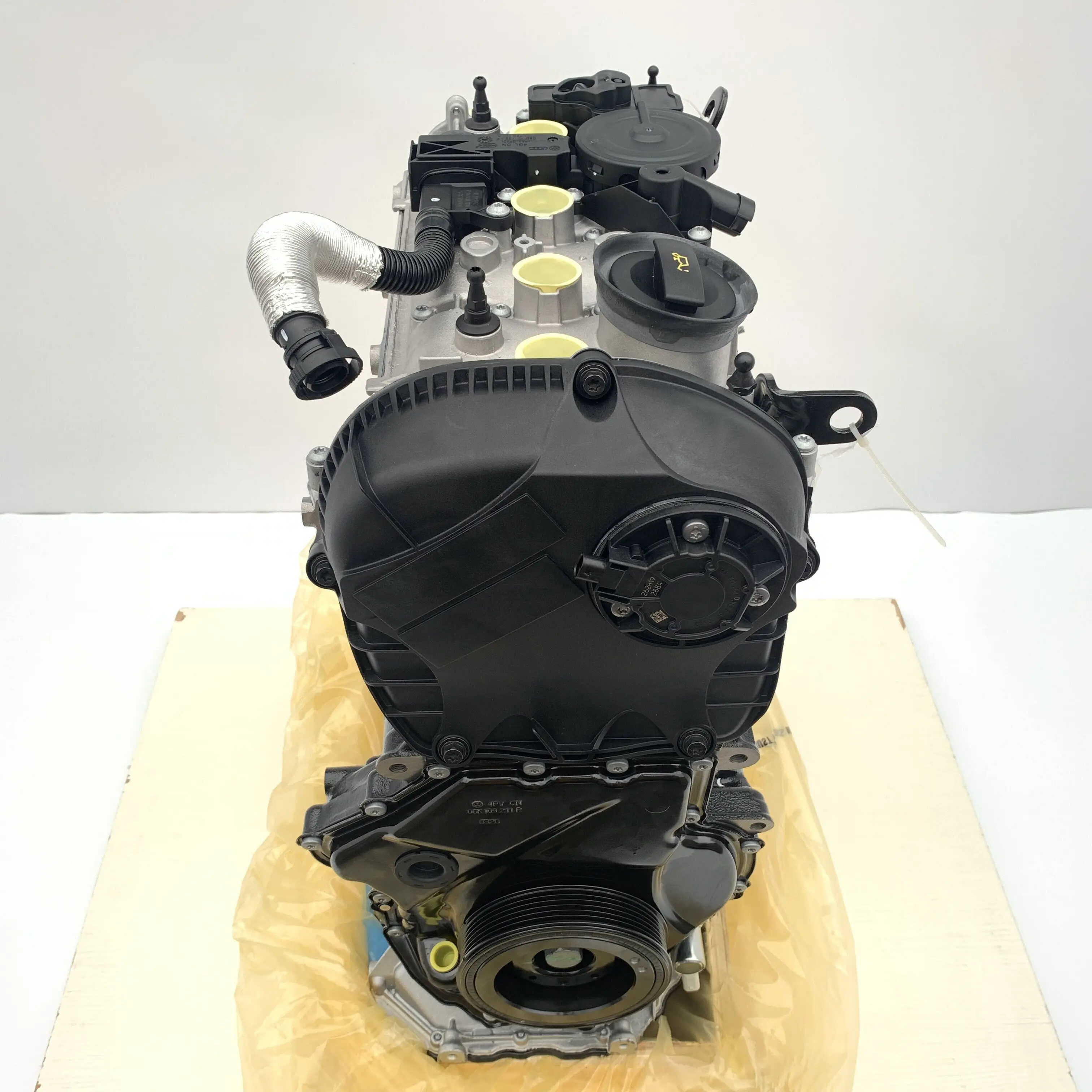 FOR vw 1.8T EA888 engine Complete engine tfsi tsi 1.8t CJE CDH CEA CAE CPM CFK CNC CAB 06H100031 06H100032