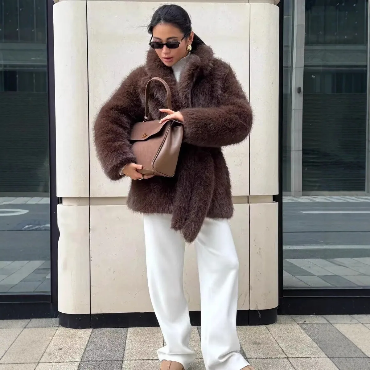 Manteau d'hiver épais en fausse fourrure pour femmes, mi-long, ceinturé, pardessus avec col de costume, vestes en fausse fourrure en peluche, Streetwear