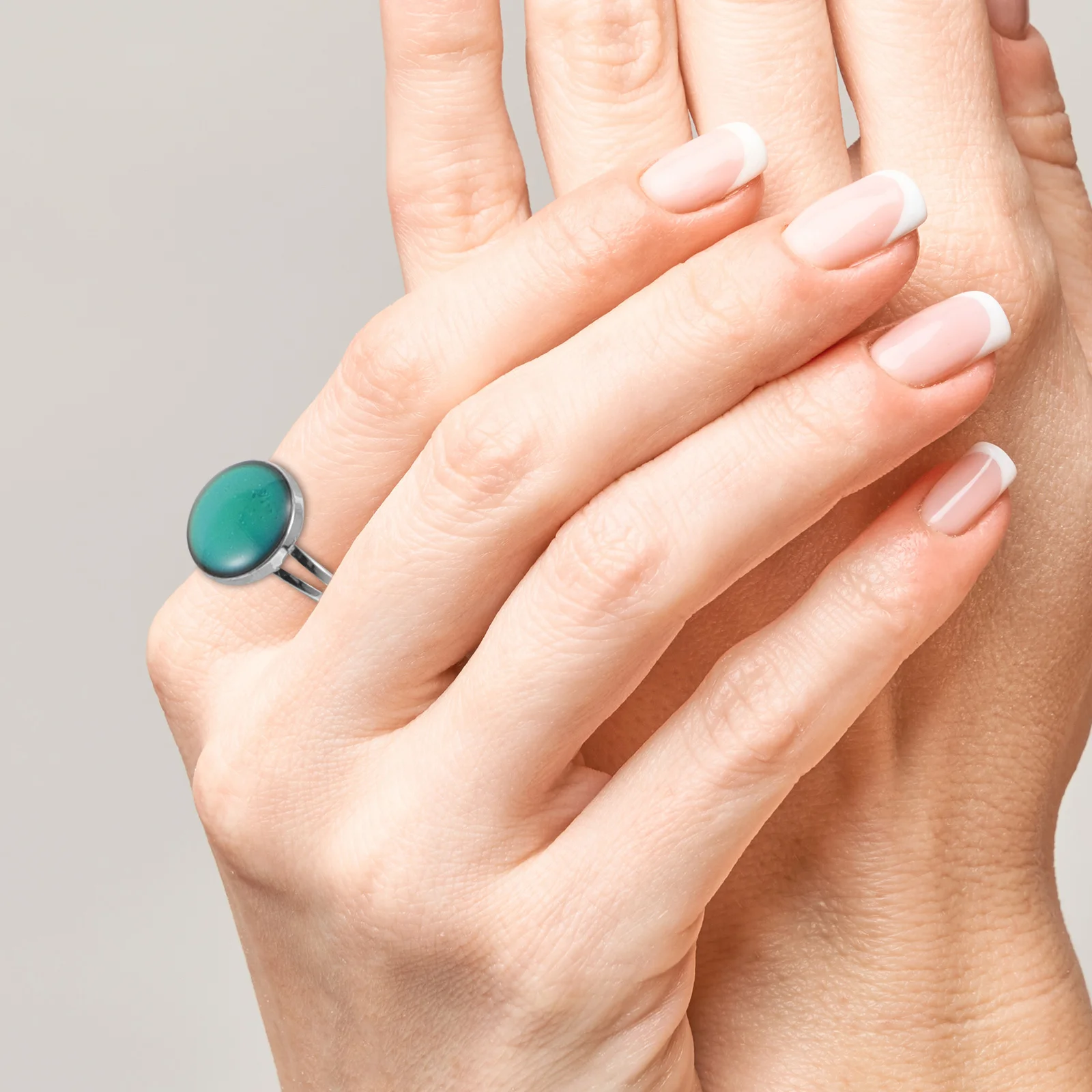 

10Pcs Color Changing Mood Rings Vintage Adjustable Open Band Minimalist Temperature Sensitive Party Favor Rings for Men Women