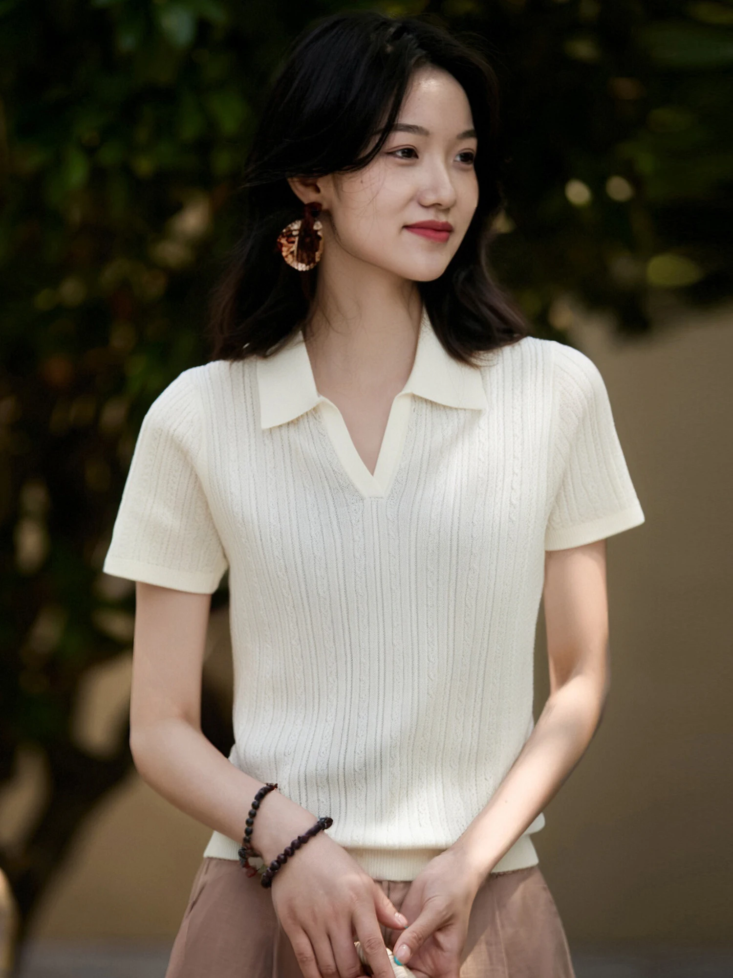 

Chivirin Silk Fabric Korean Style Texture Anti-Aging Turn-down Collar Knitted Short Sleeve Women's T-shirt Moisture Wicking